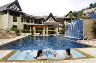 Pool Bar Blue Marine Resort and Spa Phuket