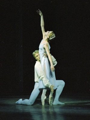 Andrian Fadeyev (Romeo) and Evgenya Obraztsova (Juliet), Kirov Ballet, photo by Natasha Razina
