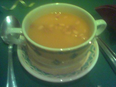 This is a pumpkin soup, which tasted a little sour, with some nice nuts in it, ok la... quite nice also...