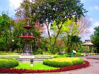 Saranrom Park