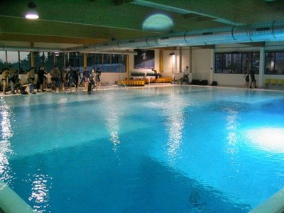World Deepest Swimming Pool