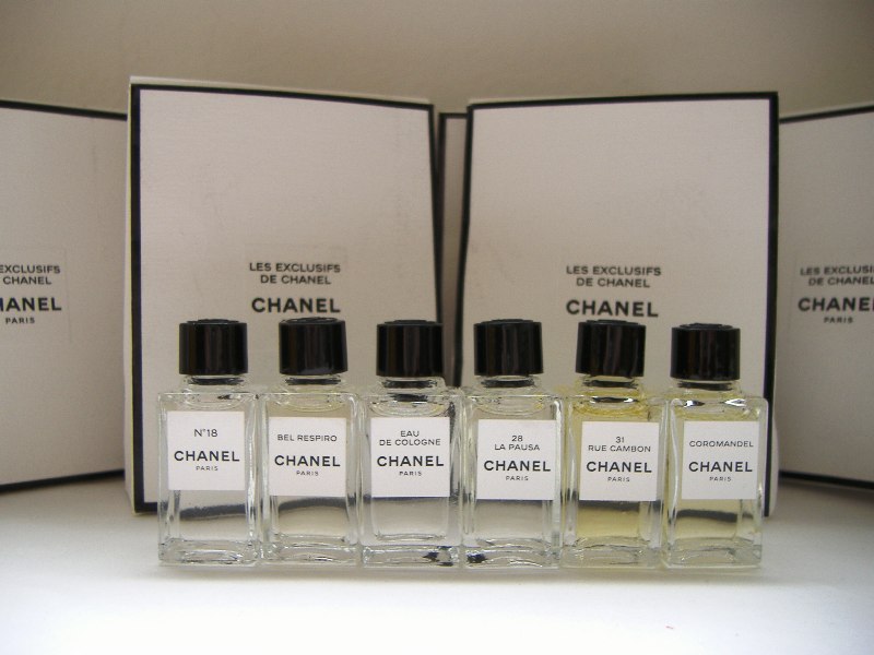 Perfume-Smellin' Things Perfume Blog: Les Exclusifs de Chanel Have Landed