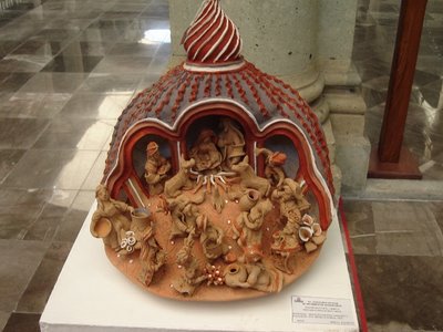 For gifts, collectibles, Mexican art and crafts, please visit Pale Horse Galleries, http://palehorsemex.vstore.ca/, Nativity Scene by Angelina Delfina Vasquez of Santa Maria Atzompa, Oaxaca, Mexico.