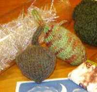 Handknit Decorations from Bethiee