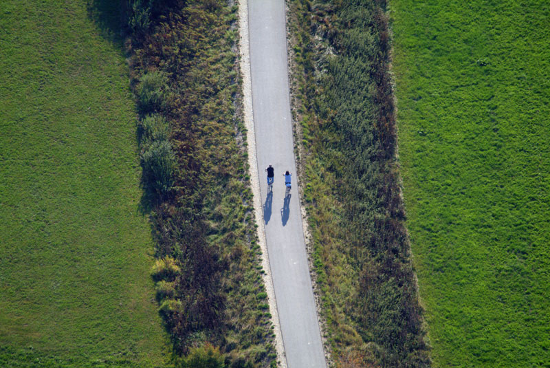Cyclists in Velden