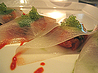 michi restaurant, manhattan beach, ca, spicy
tuna wrapped in daikon