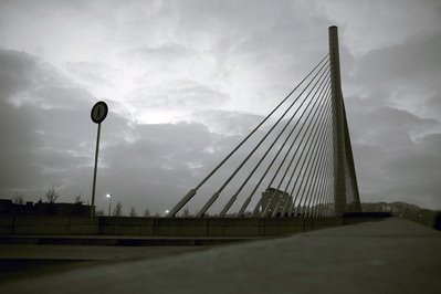 Cable stayed bridge, pont haubané du pays de liège, Pont à haubans du Val Benoit, bureau greisch, Liaison E40-E25, photo dominique houcmant, goldo graphisme