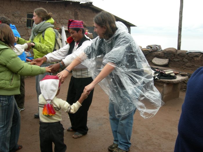 Baile tradicional comunidad Aymara - Isla Lago Titicaca