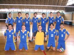 Equipo Universitario en Nacional de Voleibol 2004