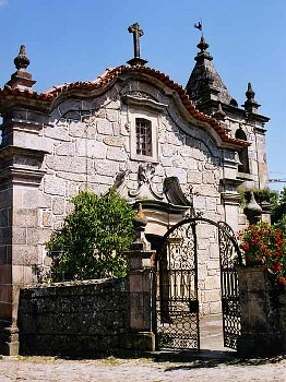 Igreja da Velosa