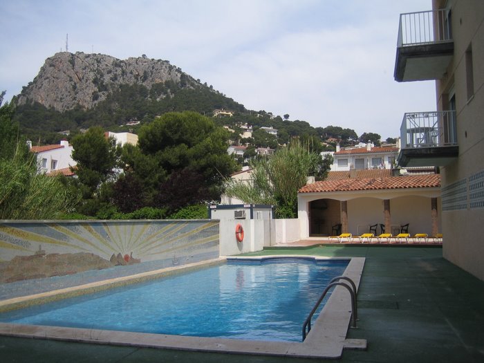 Piscina de los apartamentos
