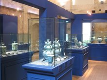Bianco-Blu. Cinque secoli di grande ceramica in Liguria. SAVONA 2004
