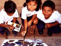 Mural y Fiesta Infantil, en La Escuela Republica de El Salvador en Panama.