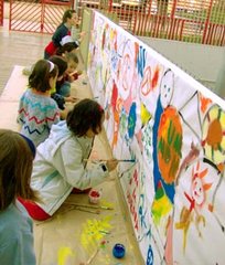 Taller y Mural Infantil en Centro Cultural I de Lleure La Vagoneta. Octubre,2004.