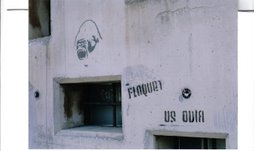 Floquet us odia / Writer: Obey Giant