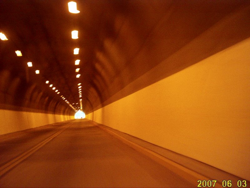 Tunel