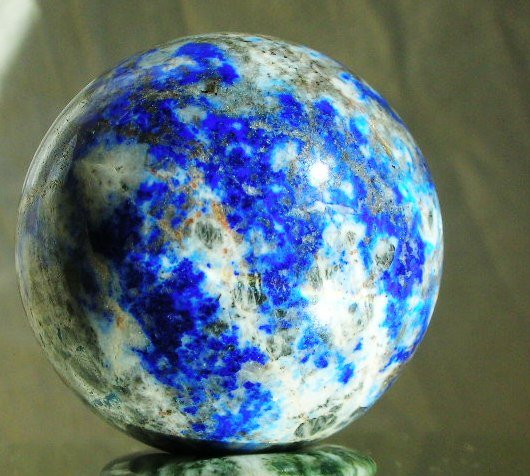 Sphere made from Lazurite