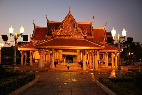 Wat Ratchanatdaram Worawihan