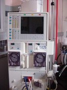 photo : machine de dialyse (hémodialyse)