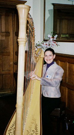 Helen-Elizabeth Naylor - Harpist