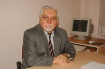 Prof Selçuk Cingi