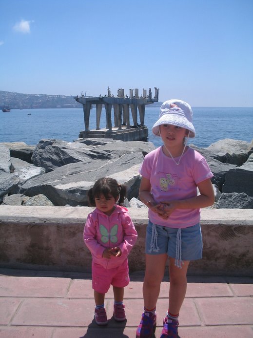 mis hijas en Valparaiso