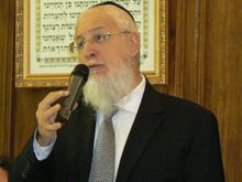 Le Grand Rabbin de France Jo Haim Sitruk
