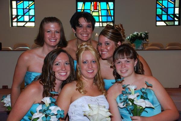 lisa and bridesmaids