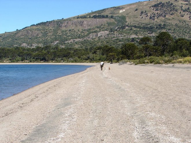 Reserva Mapuche - Playa Lago Aluminé