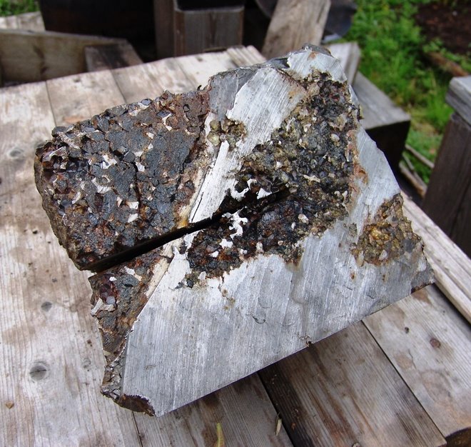 Picture of 20 kg block of meteorite Seymchan