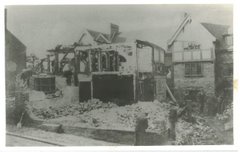 Demolition of Lashmar's brewery, Oxted