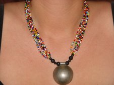 collier perle et métal argenté