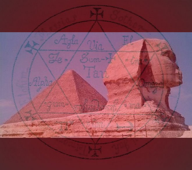 Piramide e Sfinge