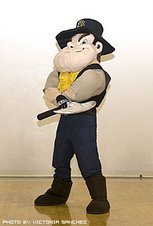 CSULB Mascot Prospector Pete