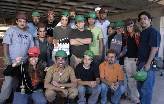 equipe do filme dia de folga - direção andré carvalheira - ano 2006