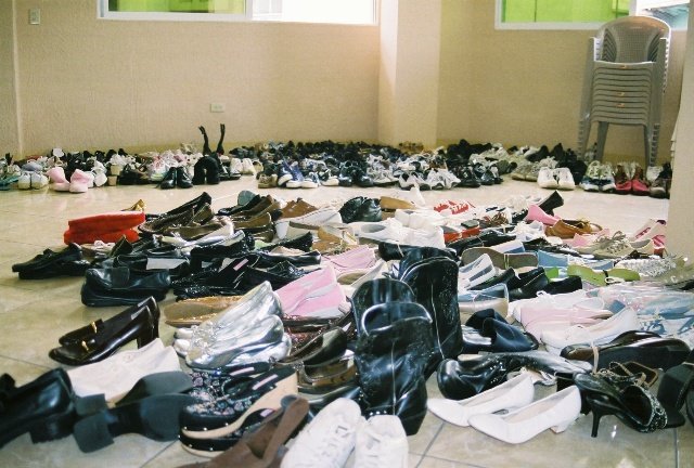 So many shoes