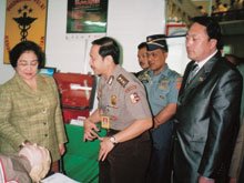 Mr Li Jin Yuan pendiri Tianshi bersama Ibu Megawati