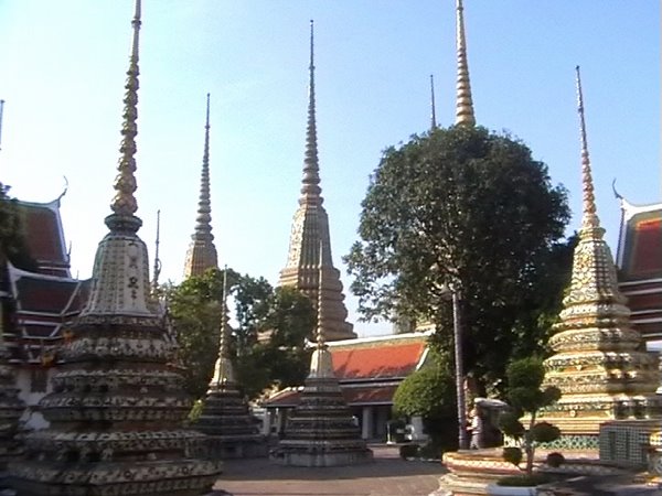 Wat Pho : temple du Bouddha couché