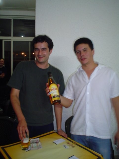 Los que se tomaron el Gregson's en el segundo....Ni hablar de la cerveza