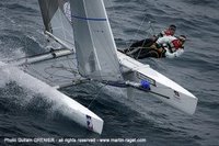 Fran navegando en cata F18