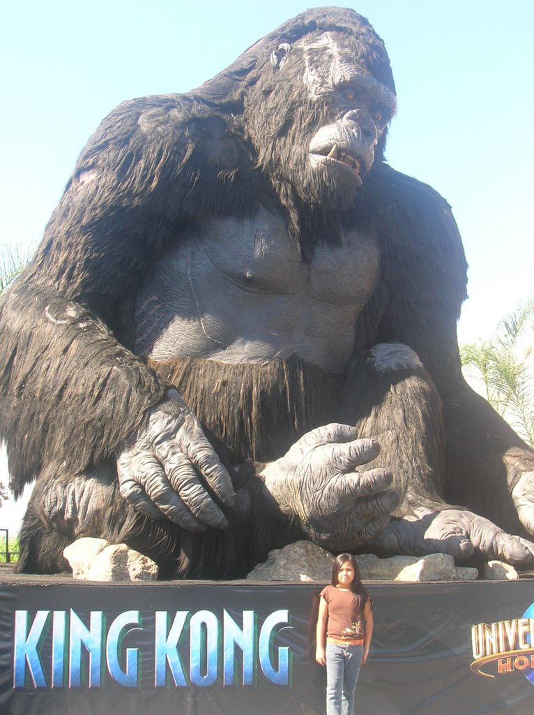 Adam: King Kong the Eight wonder of the World