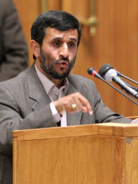 El presidente de Irán, Ahmadineyad,...