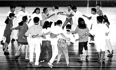 RHS folk dancers; shapes; fill the frame; photo by Atty. Galacio