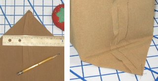 How I sewed a square corner for the bottom of my bag.