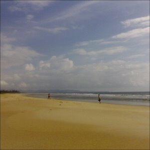Rantatennistä Varca Beachillä Goassa