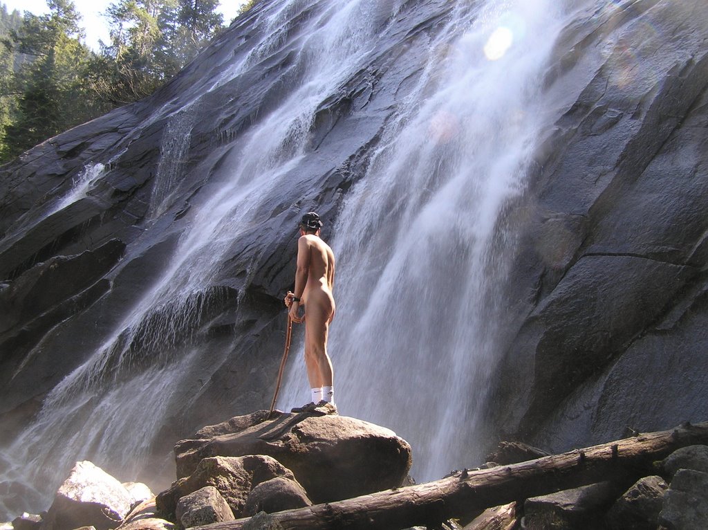 Bridal Veil Falls Nude Hiking And Soaking In The Pacific Northwest