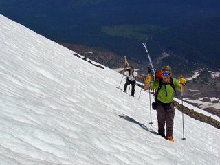 Crossing over from the Wintun-Hotlum snowfield to the Wintun Glacier at 12,500'.