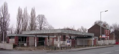 Dis-used petrol station, Stockport Rd, Cheadle Heath
