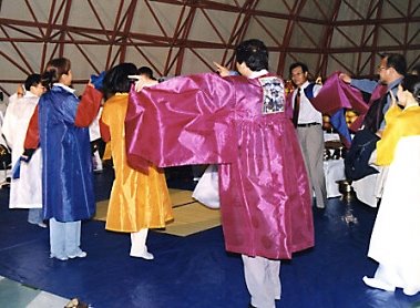 1999 Korean Anthropological Society conference - 'chinhonkut'