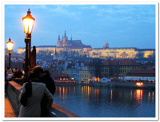 Prague castle (courtesy Ohmynews)